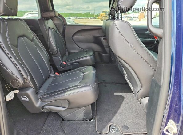 2C4RC1BG0SR604798 2025 CHRYSLER PACIFICA Синий Вид задней части салона