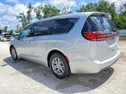 2026 Chrysler Pacifica Select Серебряный vin: 2C4RC1BG0TR208985