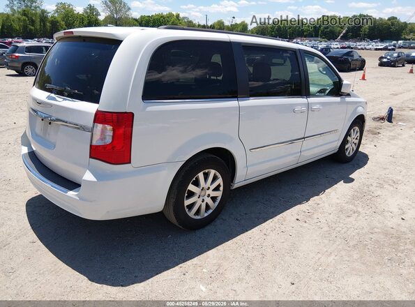 2C4RC1BG1GR268893 2016 CHRYSLER TOWN & COUNTRY Белый Задняя правая четверть