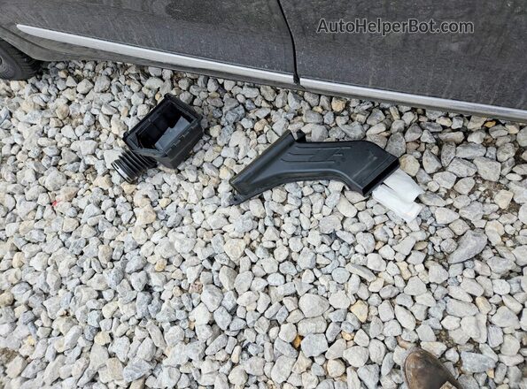 2C4RC1BG1JR124459 2018 CHRYSLER PACIFICA Серый Вид наклейки с VIN-кодом