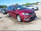 2018 Chrysler Pacifica Touring L Burgundy vin: 2C4RC1BG1JR130293