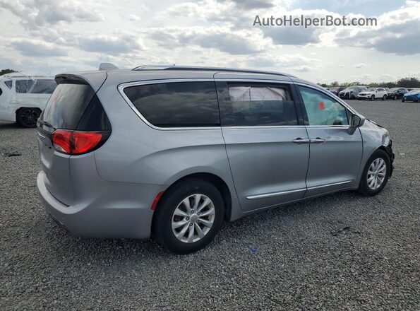 2C4RC1BG1KR594007 2019 CHRYSLER PACIFICA Серебряный Задняя правая четверть