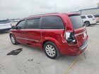 2016 Chrysler Town & Country Touring Red vin: 2C4RC1BG2GR112149