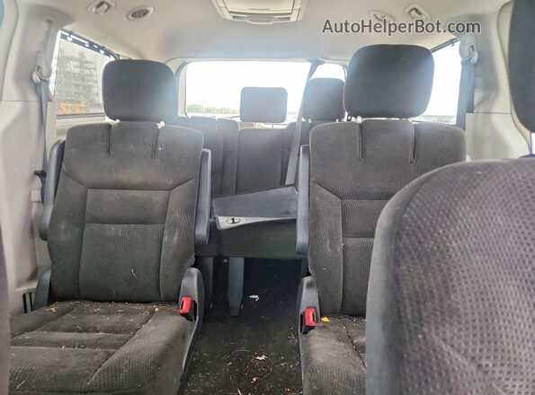 2C4RC1BG2GR112149 2016 CHRYSLER TOWN Red Widok tylnych siedzeń