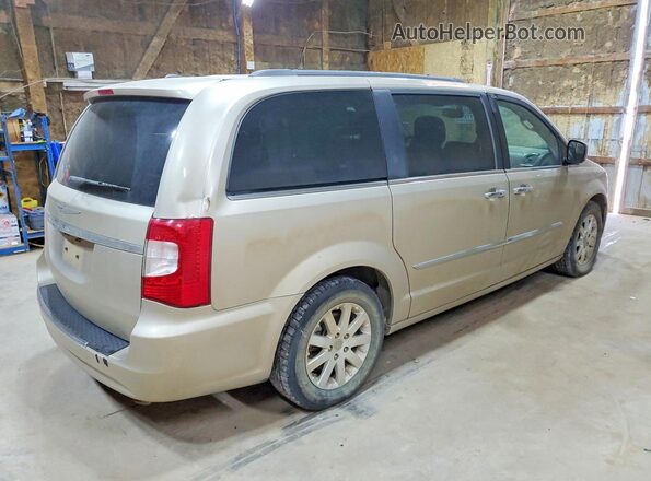 2C4RC1BG2GR128772 2016 CHRYSLER TOWN Желто-коричневый Задняя правая четверть