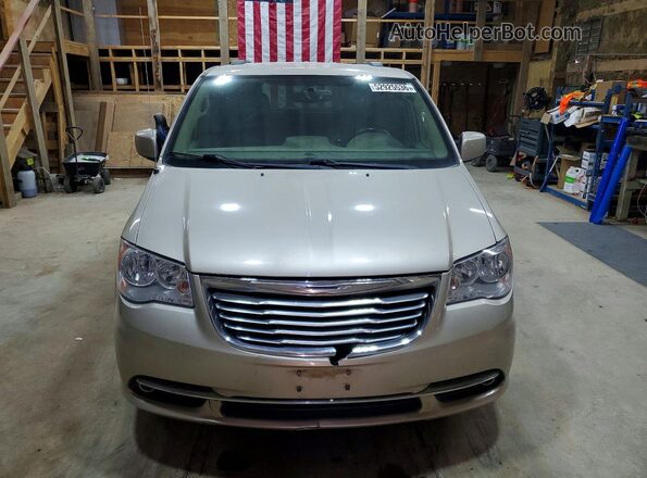 2C4RC1BG2GR128772 2016 CHRYSLER TOWN Желто-коричневый Вид спереди