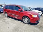 2016 Chrysler Town & Country Touring Burgundy vin: 2C4RC1BG2GR252721