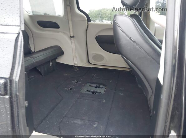 2C4RC1BG2HR710632 2017 CHRYSLER PACIFICA Серый Вид наклейки с VIN-кодом