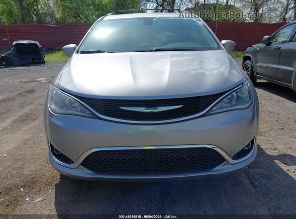 2C4RC1BG2HR743601 2017 CHRYSLER PACIFICA Серебряный Вид щитка приборов