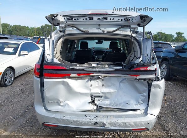 2C4RC1BG2PR536639 2023 CHRYSLER PACIFICA Silver Front view