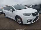 2023 Chrysler Pacifica Touring L White vin: 2C4RC1BG2PR615843