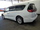 2024 Chrysler Pacifica Touring L Белый vin: 2C4RC1BG2RR176095 Damage: Left Side Panel, Dent(S) W/ Paint Dmg, 1 To 2 Inches
