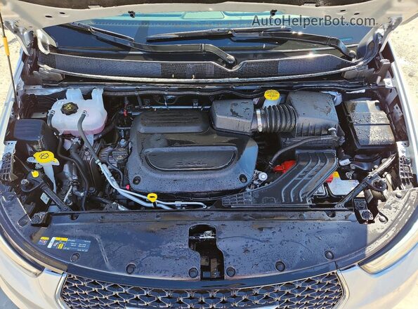 2C4RC1BG2TR168974 2026 CHRYSLER PACIFICA Silver Widok komory silnika