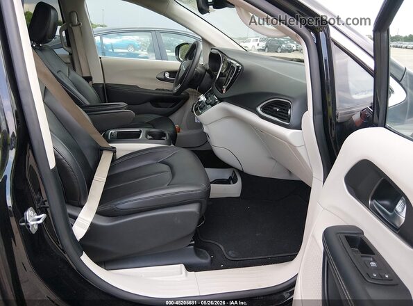2C4RC1BG3RR170323 2024 CHRYSLER PACIFICA Черный Вид салона спереди