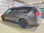 2020 Chrysler Pacifica Touring L Gray vin: 2C4RC1BG4LR129223