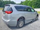 2017 Chrysler Pacifica Touring L Gray vin: 2C4RC1BG5HR535650