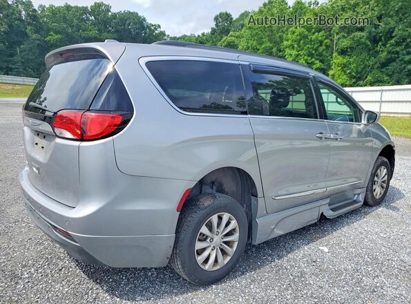 2C4RC1BG5HR535650 2017 CHRYSLER PACIFICA Gray Trasero derecho