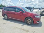 2018 Chrysler Pacifica Touring L Red vin: 2C4RC1BG5JR237508