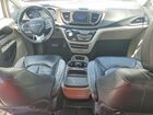 2018 Chrysler Pacifica Touring L Red vin: 2C4RC1BG5JR237508