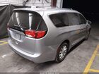 2018 Chrysler Pacifica Touring L Серебряный vin: 2C4RC1BG5JR305659