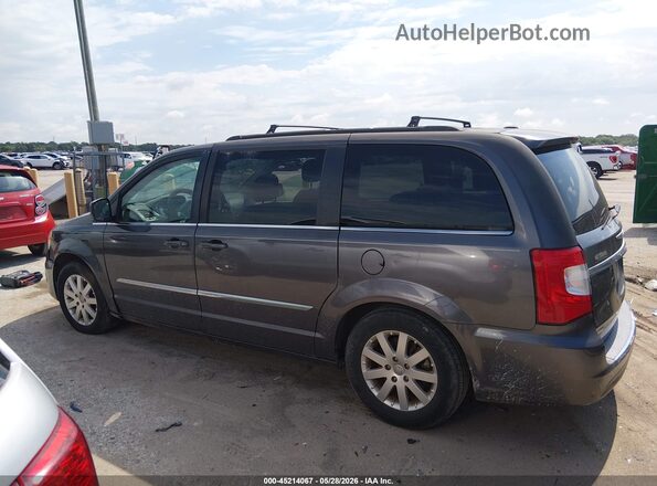 2C4RC1BG7GR213459 2016 CHRYSLER TOWN & COUNTRY Gray 360 interior view
