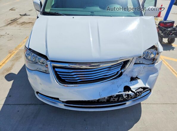 2C4RC1BG7GR298335 2016 CHRYSLER TOWN Белый Вид подкапотного пространства