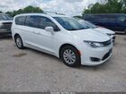 2017 Chrysler Pacifica Touring-l White vin: 2C4RC1BG7HR526643