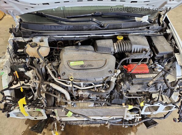 2C4RC1BG7LR271663 2020 CHRYSLER PACIFICA White Vista del compartimento del motor