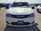 2020 Chrysler Pacifica Touring L White vin: 2C4RC1BG7LR276152