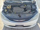 2020 Chrysler Pacifica Touring L White vin: 2C4RC1BG7LR276152