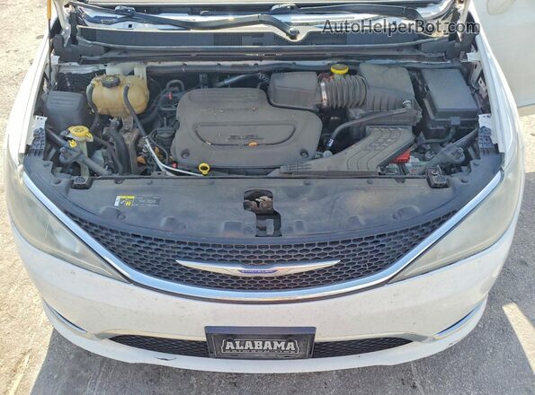2C4RC1BG7LR276152 2020 CHRYSLER PACIFICA White Vista del compartimento del motor