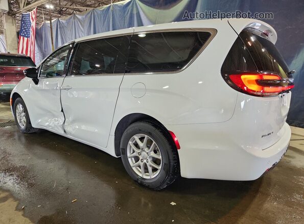 2C4RC1BG7TR260596 2026 CHRYSLER PACIFICA White 