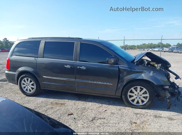 2C4RC1BG8GR293046 2016 CHRYSLER TOWN & COUNTRY Gray უკანა სალონის ხედი