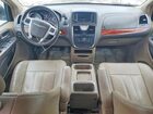 2016 Chrysler Town & Country Touring White vin: 2C4RC1BG8GR298361