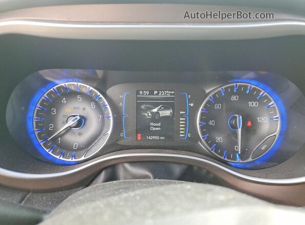 2C4RC1BG8HR511889 2017 CHRYSLER PACIFICA Silver Widok zestawu wskaźników