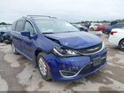 2020 Chrysler Pacifica Touring L Blue vin: 2C4RC1BG8LR149829