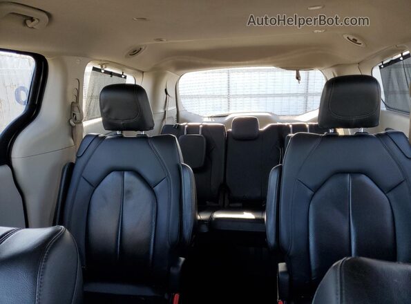 2C4RC1BG8LR271266 2020 CHRYSLER PACIFICA Серый Вид задних сидений