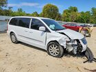 2016 Chrysler Town & Country Touring White vin: 2C4RC1BG9GR188161