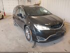 2017 Chrysler Pacifica Touring-l Gray vin: 2C4RC1BG9HR675748