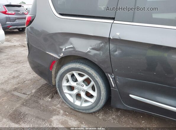 2C4RC1BG9HR810470 2017 CHRYSLER PACIFICA Серый 