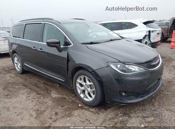 2C4RC1BG9HR810470 2017 CHRYSLER PACIFICA Серый Передняя правая четверть