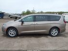 2017 Chrysler Pacifica Touring Plus Желто-коричневый vin: 2C4RC1BG9HR844540