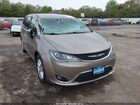 2017 Chrysler Pacifica Touring Plus Желто-коричневый vin: 2C4RC1BG9HR844540