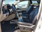 2018 Chrysler Pacifica Touring L White vin: 2C4RC1BG9JR352287