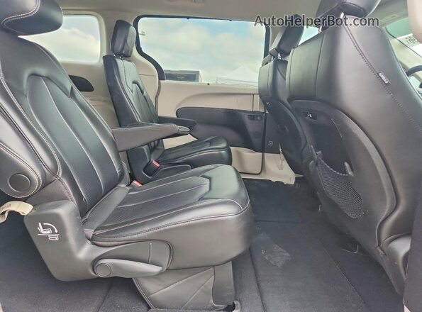 2C4RC1BG9PR529414 2023 CHRYSLER PACIFICA Gray უკანა სალონის ხედი