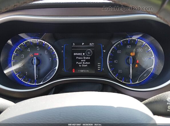 2C4RC1BGXHR598324 2017 CHRYSLER PACIFICA Черный Вид задних сидений