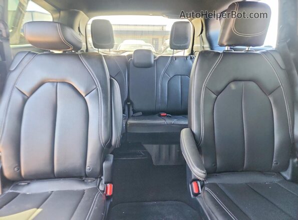 2C4RC1BGXPR617288 2023 CHRYSLER PACIFICA Серый Вид задних сидений