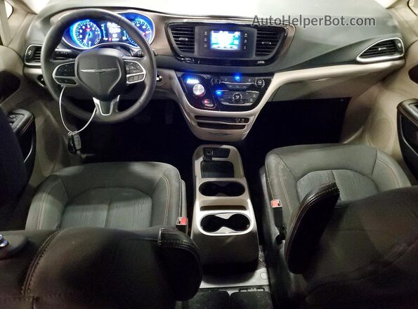 2C4RC1CG0HR815958 2017 CHRYSLER PACIFICA Gray Widok deski rozdzielczej
