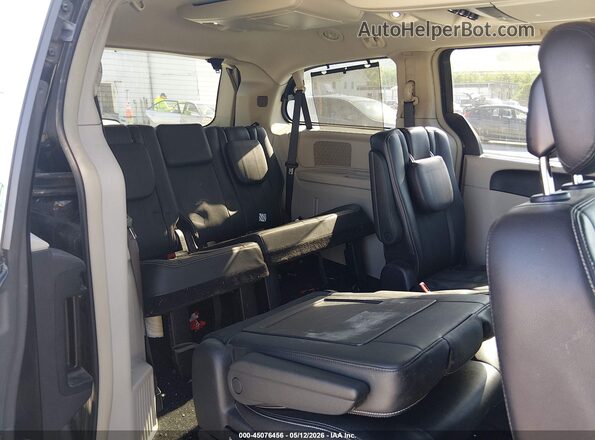 2C4RC1CG2GR149491 2016 CHRYSLER TOWN & COUNTRY Black Widok naklejki z numerem VIN