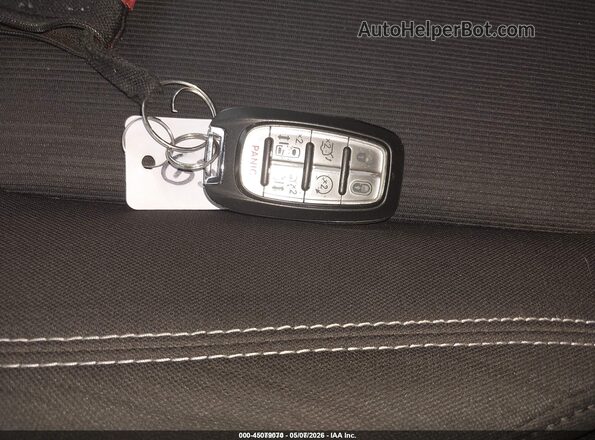 2C4RC1CG3NR127853 2022 CHRYSLER VOYAGER Серый Вид панели приборов